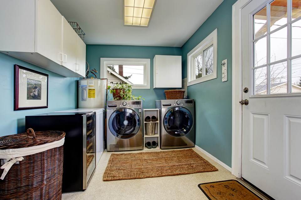 this laundry room is super handy. appliances convey.